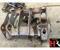 Quick hitch (Snelwisselsysteem) for wheelloader Volvo L150