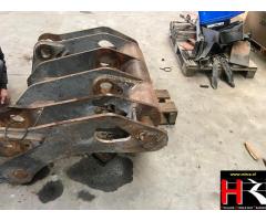 Quick hitch (Snelwisselsysteem) for wheelloader Volvo L150