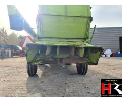 BV15821 Claas Dominator 68