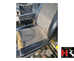 BV15821 Claas Dominator 68