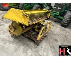 EQ7524 Rekord Straw Chopper (strohakselaar)