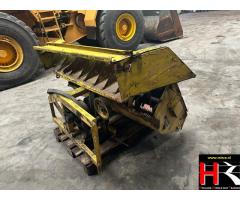 EQ7524 Rekord Straw Chopper (strohakselaar)