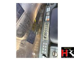 BV33025 Caterpillar 330DL