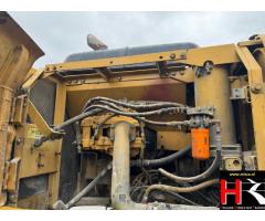 GM84326 Caterpillar 325BL