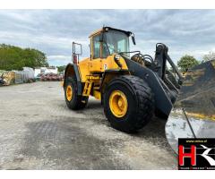 BV44326 Volvo L180E