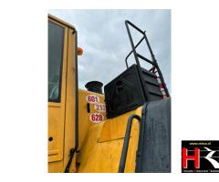 BV44326 Volvo L180E