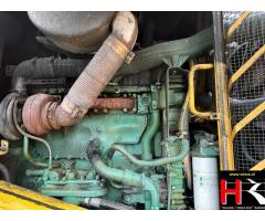 BV44326 Volvo L180E