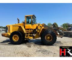 BV38725 Volvo L180E