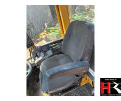 BV38725 Volvo L180E