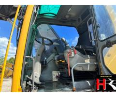 BV47526 Volvo EW180B