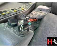 BV47526 Volvo EW180B