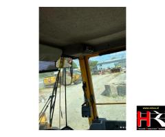 BV47126 Volvo L180E