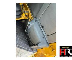 BV47126 Volvo L180E