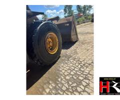 BV47626 Volvo L180C