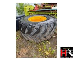 EQ3426 4x Volvo Wheel Loader Tires with Rims – 800/65R32