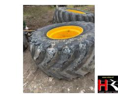 EQ3426 4x Volvo Wheel Loader Tires with Rims – 800/65R32