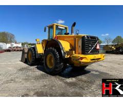EQ3426 4x Volvo Wheel Loader Tires with Rims – 800/65R32