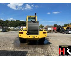 BV45526 Volvo L150