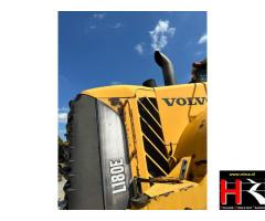 BV47026 Volvo L180E