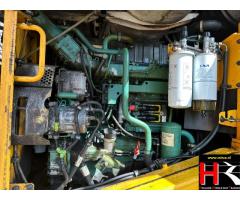 BV47026 Volvo L180E