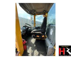 BV47026 Volvo L180E