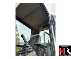 BV49526 Caterpillar 320DL