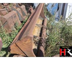 EQ3726 Excavator buckets and attachments for CAT, Komatsu, Volvo and others