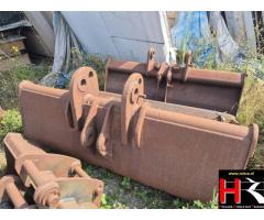 EQ3726 Excavator buckets and attachments for CAT, Komatsu, Volvo and others