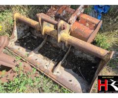 EQ3726 Excavator buckets and attachments for CAT, Komatsu, Volvo and others