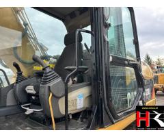 BV50826 Caterpillar 320DL
