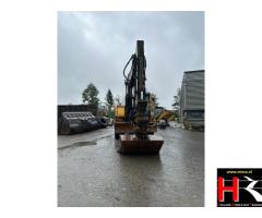 GM121726 Volvo EW180B