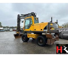 GM121726 Volvo EW180B