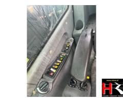 GM121726 Volvo EW180B