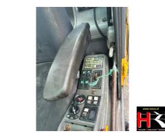 GM121726 Volvo EW180B