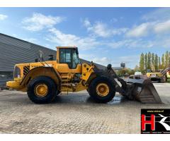 BV51426 Volvo L180F