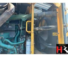 BV51426 Volvo L180F