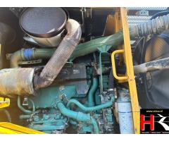 BV51426 Volvo L180F