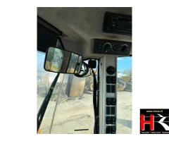 BV51426 Volvo L180F