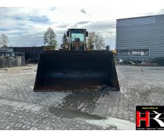 BV50626 Volvo L180