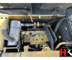 BV51326 Caterpillar 323DL