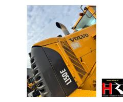 BV52826 Volvo L150E