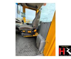 BV52826 Volvo L150E